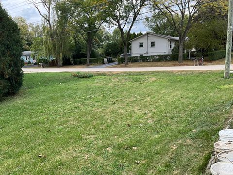 Tiny photo for 915 Mayfield Drive, Round Lake Beach, IL 60073 (MLS # 12493166)