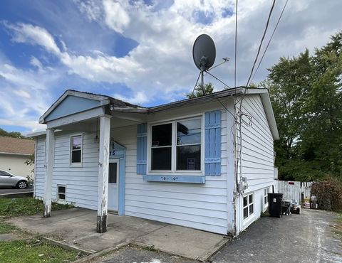 Tiny photo for 915 Mayfield Drive, Round Lake Beach, IL 60073 (MLS # 12493166)