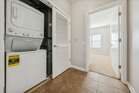 Tiny photo for 1155 W Roosevelt Road #503, Chicago, IL 60608 (MLS # 12501940)