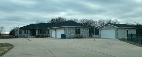 Tiny photo for 5942 E Houston Road, Woodlawn, IL 62898 (MLS # 100000185)