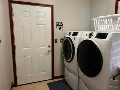 Tiny photo for 5942 E Houston Road, Woodlawn, IL 62898 (MLS # 100000185)