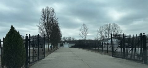 Tiny photo for 5942 E Houston Road, Woodlawn, IL 62898 (MLS # 100000185)