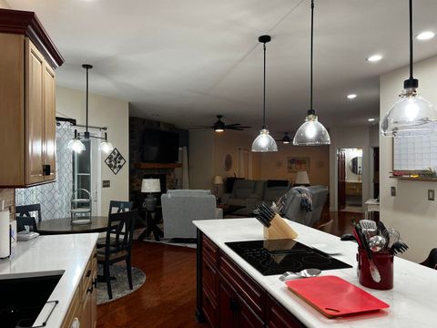 Tiny photo for 5942 E Houston Road, Woodlawn, IL 62898 (MLS # 100000185)