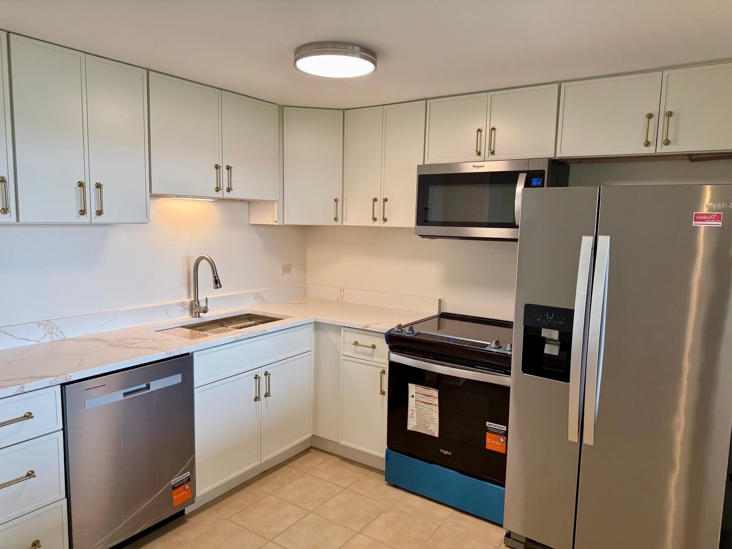 2015 Finley Road S 812