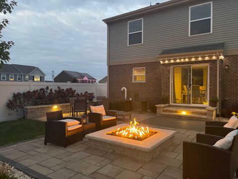 Tiny photo for 2102 Knightsbridge Lane, New Lenox, IL 60451 (MLS # 12592975)