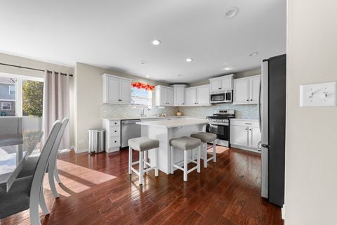 Tiny photo for 2102 Knightsbridge Lane, New Lenox, IL 60451 (MLS # 12592975)