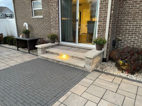 Tiny photo for 2102 Knightsbridge Lane, New Lenox, IL 60451 (MLS # 12592975)