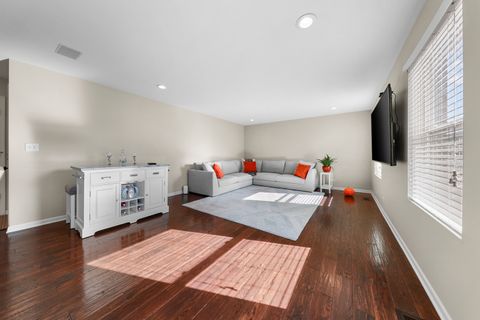 Tiny photo for 2102 Knightsbridge Lane, New Lenox, IL 60451 (MLS # 12592975)