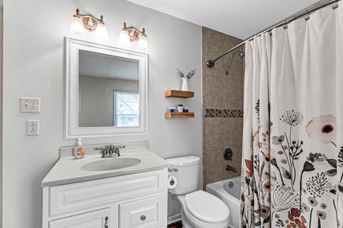 Tiny photo for 20607 S Acorn Ridge Drive, Frankfort, IL 60423 (MLS # 12610487)