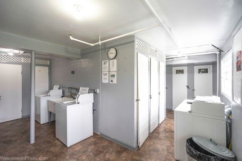 Tiny photo for 9209 Potter Road #2F, Des Plaines, IL 60016 (MLS # 12501238)