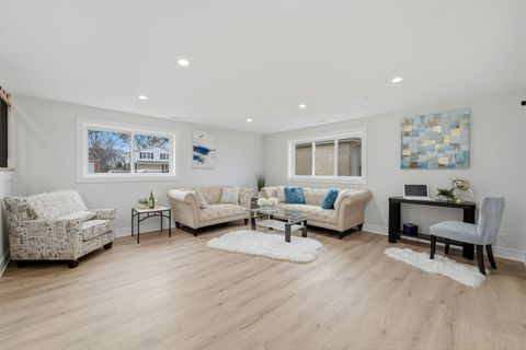 Tiny photo for Glenview, IL 60026 (MLS # 12628706)