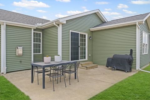 Tiny photo for 2022 Prairie Grass Lane, Mahomet, IL 61853 (MLS # 12493064)