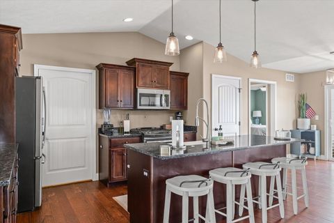 Tiny photo for 2022 Prairie Grass Lane, Mahomet, IL 61853 (MLS # 12493064)