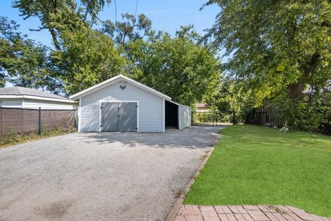 Tiny photo for 15661 State Street, South Holland, IL 60473 (MLS # 12474920)