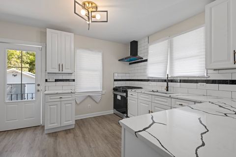 Tiny photo for 15661 State Street, South Holland, IL 60473 (MLS # 12474920)