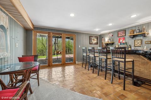 Tiny photo for 184 A River Road, Lake Barrington, IL 60010 (MLS # 12507794)