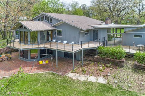 Tiny photo for 184 A River Road, Lake Barrington, IL 60010 (MLS # 12507794)