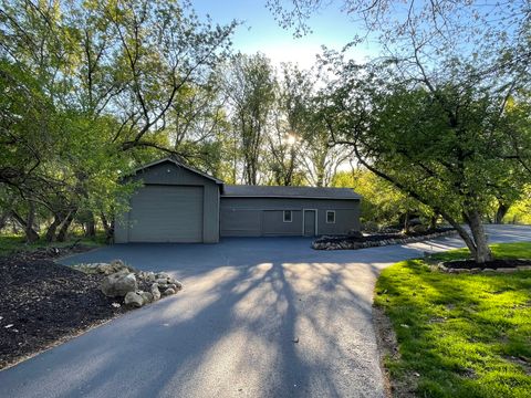 Tiny photo for 184 A River Road, Lake Barrington, IL 60010 (MLS # 12507794)