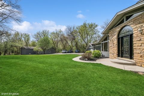 Tiny photo for 184 A River Road, Lake Barrington, IL 60010 (MLS # 12507794)