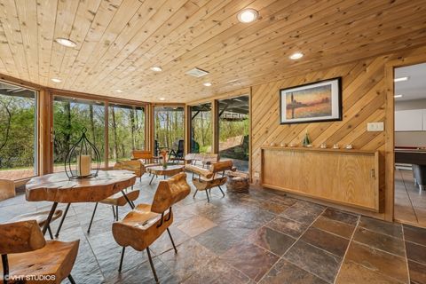 Tiny photo for 184 A River Road, Lake Barrington, IL 60010 (MLS # 12507794)