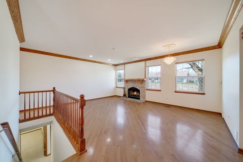 Tiny photo for 2370 Carillon Drive, Grayslake, IL 60030 (MLS # 12669922)