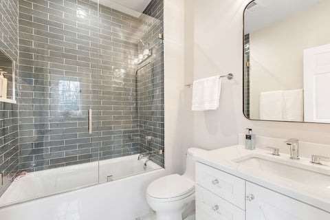 Tiny photo for 285 W Westminster Avenue, Lake Forest, IL 60045 (MLS # 12735399)