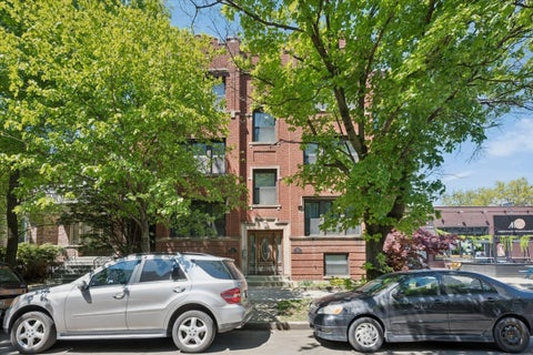 Photo of 6348 N Magnolia Avenue #3, Chicago, IL 60660 (MLS # 12648865)