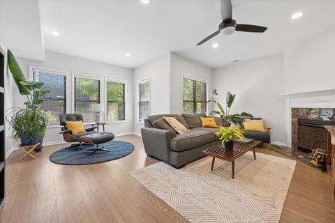 Tiny photo for 6348 N Magnolia Avenue #3, Chicago, IL 60660 (MLS # 12648865)