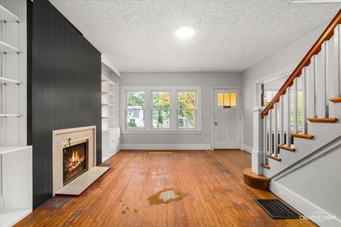 Tiny photo for 516 E Willow Avenue, Wheaton, IL 60187 (MLS # 12493565)