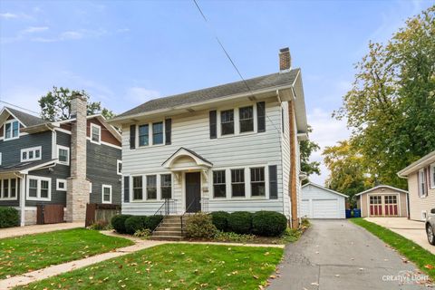Photo of 516 E Willow Avenue, Wheaton, IL 60187 (MLS # 12493565) Photo of 516 E Willow Avenue, Wheaton, IL 60187 (MLS # 12493565)