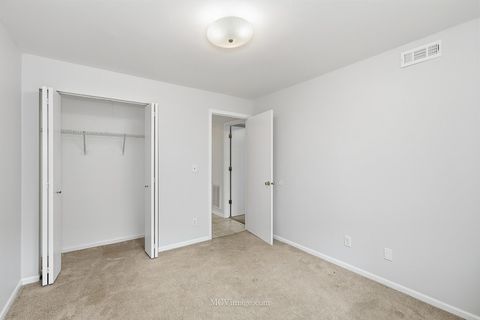 Tiny photo for 2390 Bicentennial Avenue #8, Crest Hill, IL 60403 (MLS # 12497709)