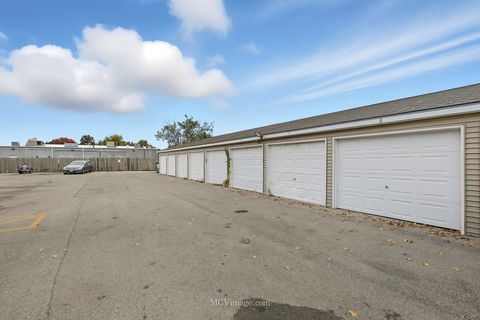 Tiny photo for 2390 Bicentennial Avenue #8, Crest Hill, IL 60403 (MLS # 12497709)