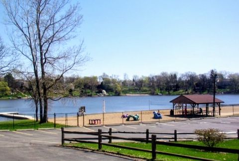 Tiny photo for 234 Indian Trail, Lake In The Hills, IL 60156 (MLS # 12622335)