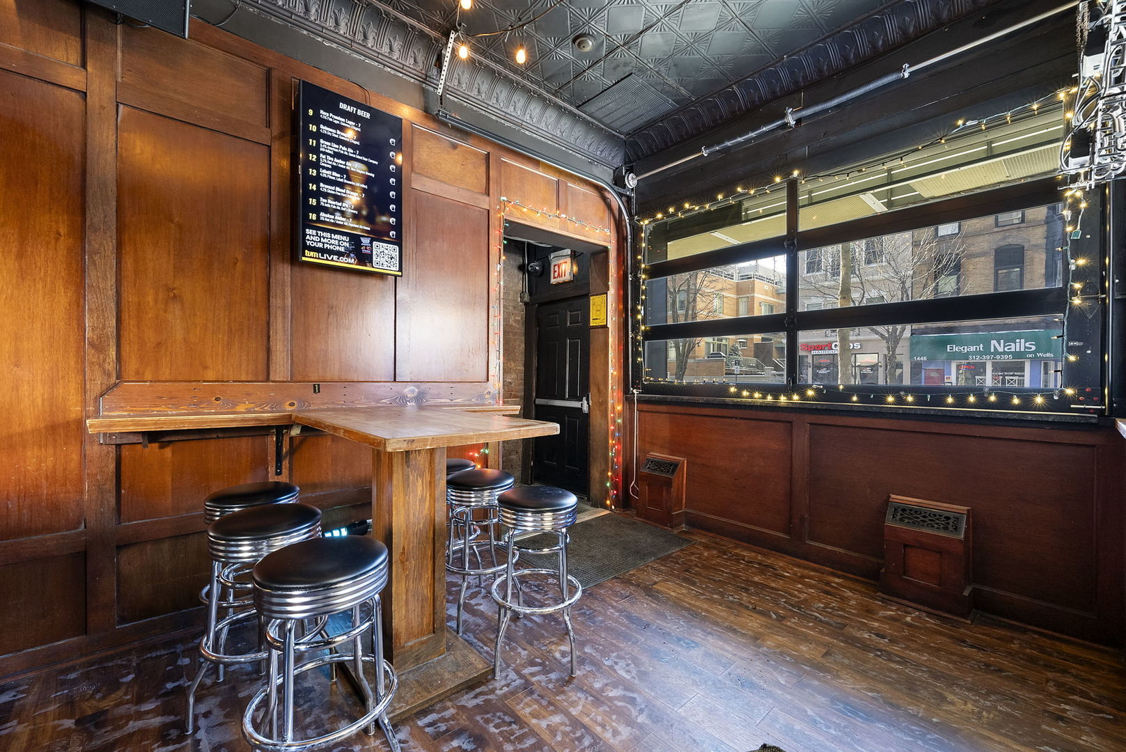 163 W Burton Place
