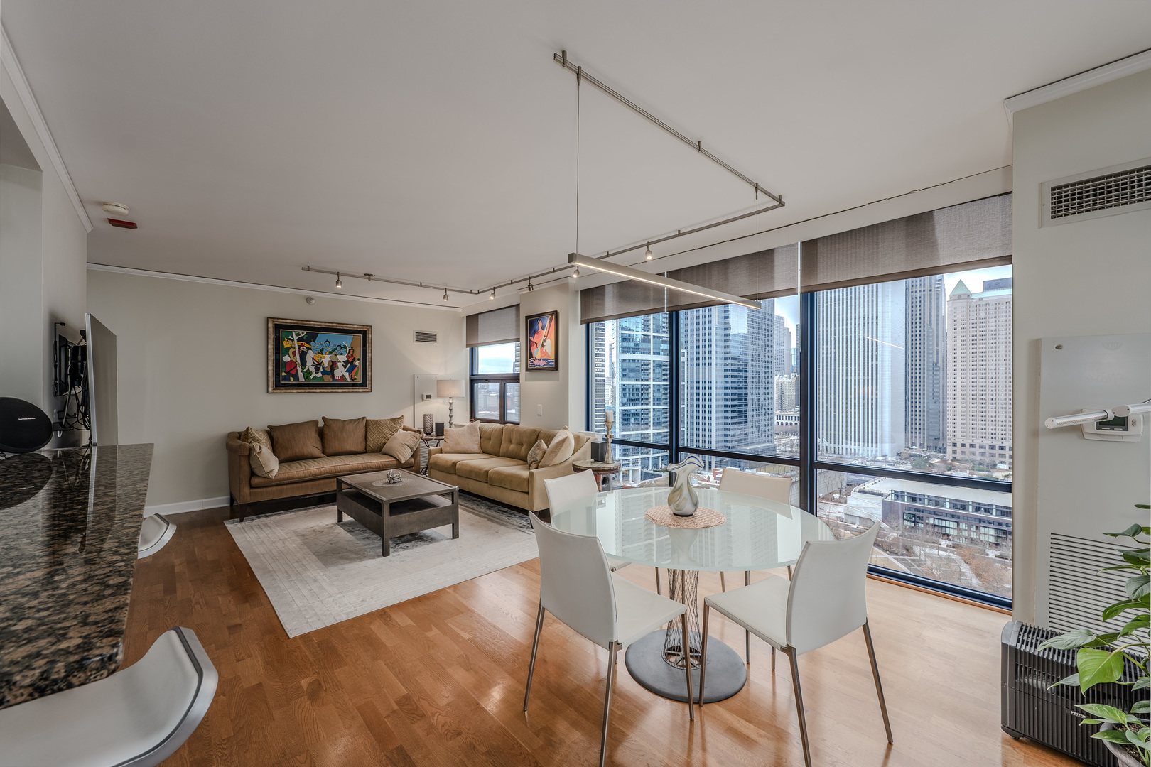 201 N Westshore Drive 2407
