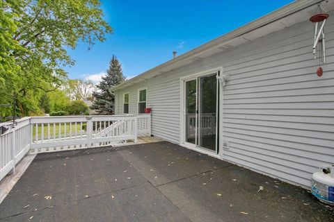 Tiny photo for 2080 Maplewood Circle, Naperville, IL 60563 (MLS # 12635395)