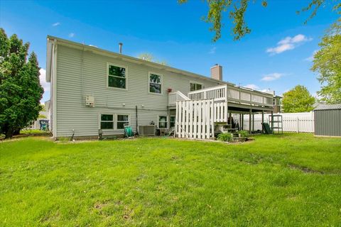 Tiny photo for 2080 Maplewood Circle, Naperville, IL 60563 (MLS # 12635395)