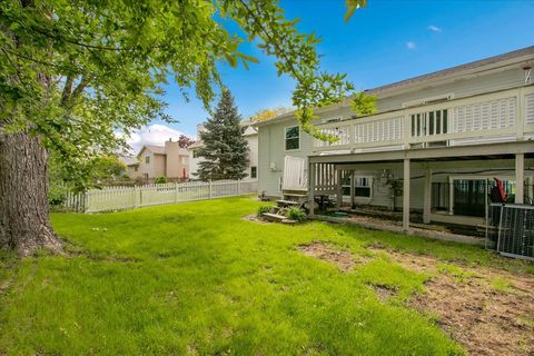 Tiny photo for 2080 Maplewood Circle, Naperville, IL 60563 (MLS # 12635395)