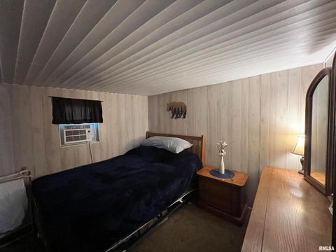 Tiny photo for 4 VICTORY Lane, Marion, IL 62959 (MLS # EB460286)