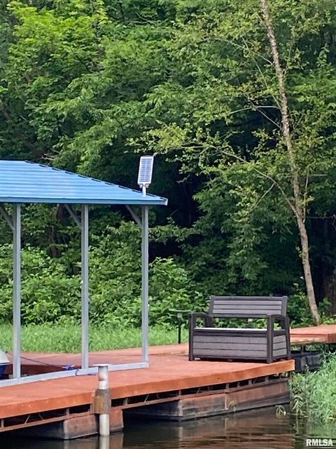 Tiny photo for 4 VICTORY Lane, Marion, IL 62959 (MLS # EB460286)