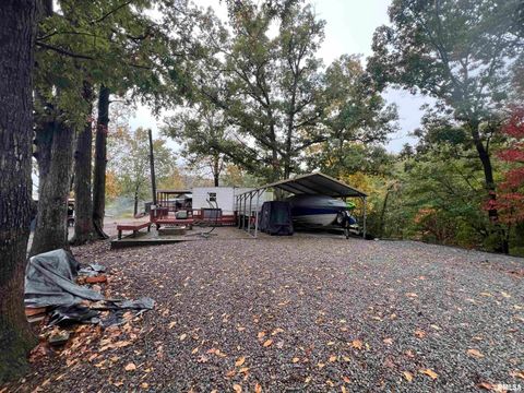 Tiny photo for 4 VICTORY Lane, Marion, IL 62959 (MLS # EB460286)