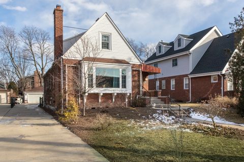 A home in Park Ridge