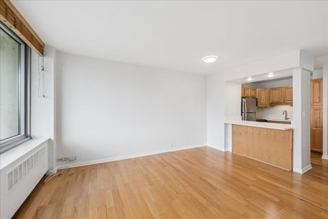 Tiny photo for 1255 N Sandburg Terrace #1508, Chicago, IL 60610 (MLS # 12739531)