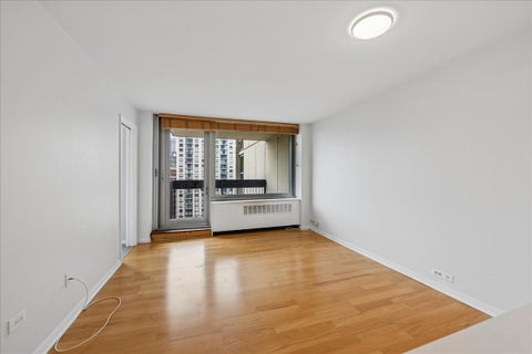 Tiny photo for 1255 N Sandburg Terrace #1508, Chicago, IL 60610 (MLS # 12739531)