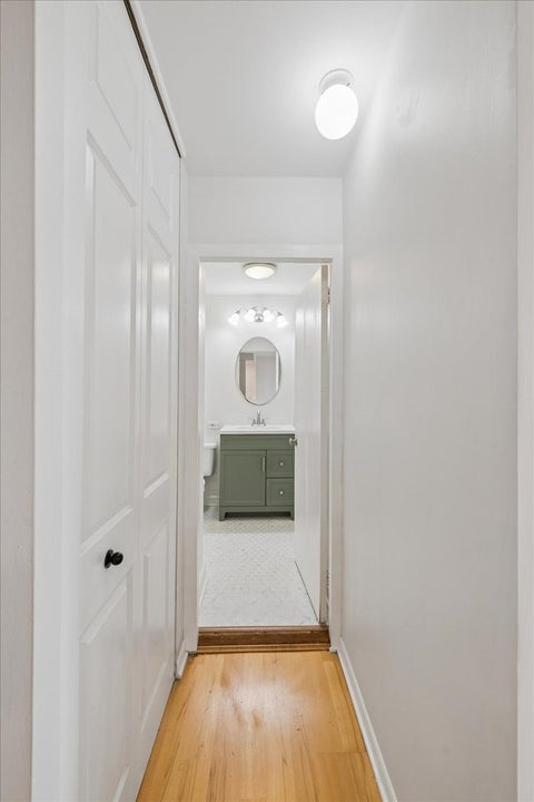 Tiny photo for 1255 N Sandburg Terrace #1508, Chicago, IL 60610 (MLS # 12739531)