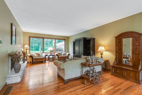 Tiny photo for 2665 CRESTWOOD Lane, Riverwoods, IL 60015 (MLS # 12668129)