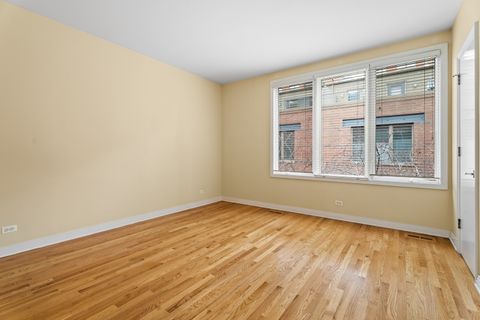 Tiny photo for 310 N Clinton Street #E, Chicago, IL 60661 (MLS # 12536834)