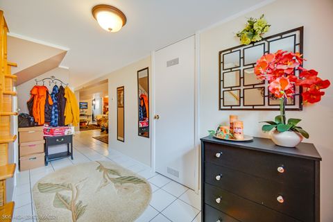 Tiny photo for 5609 S Monitor Avenue, Chicago, IL 60638 (MLS # 12633566)