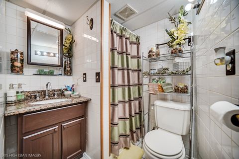 Tiny photo for 5609 S Monitor Avenue, Chicago, IL 60638 (MLS # 12633566)