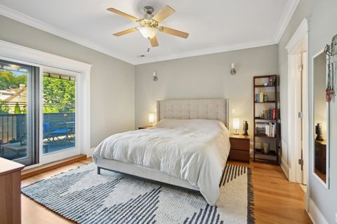 Tiny photo for 2250 W Foster Avenue #2E, Chicago, IL 60625 (MLS # 12466081)